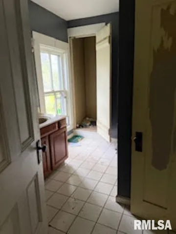 $62,000 | 202 South State Street, Annawan, IL 61234