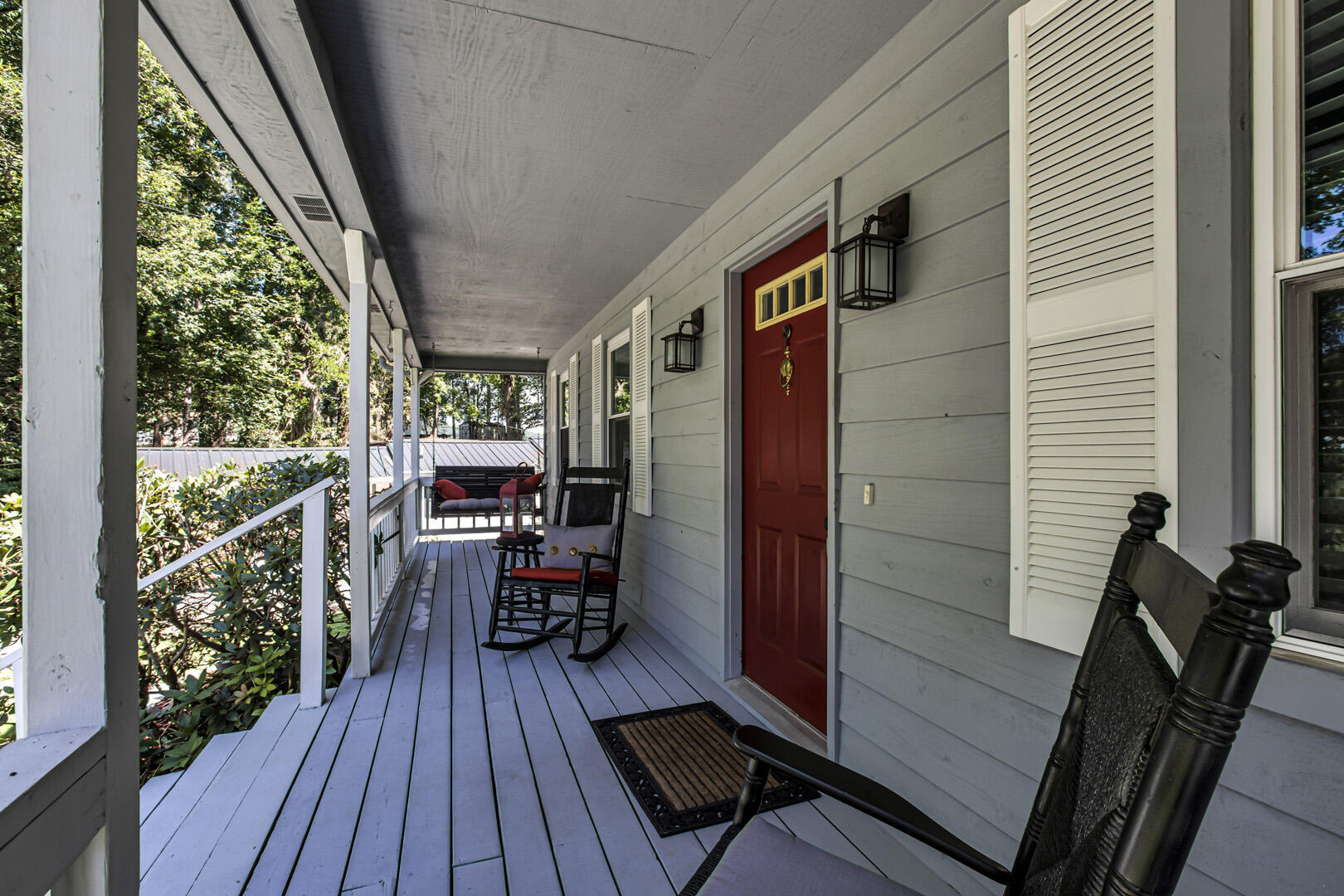 1286 Whites Creek Road Spring City, TN 37381 - Photo 4 of 40 04_WhitesCreekRoad_1286_FrontPorch