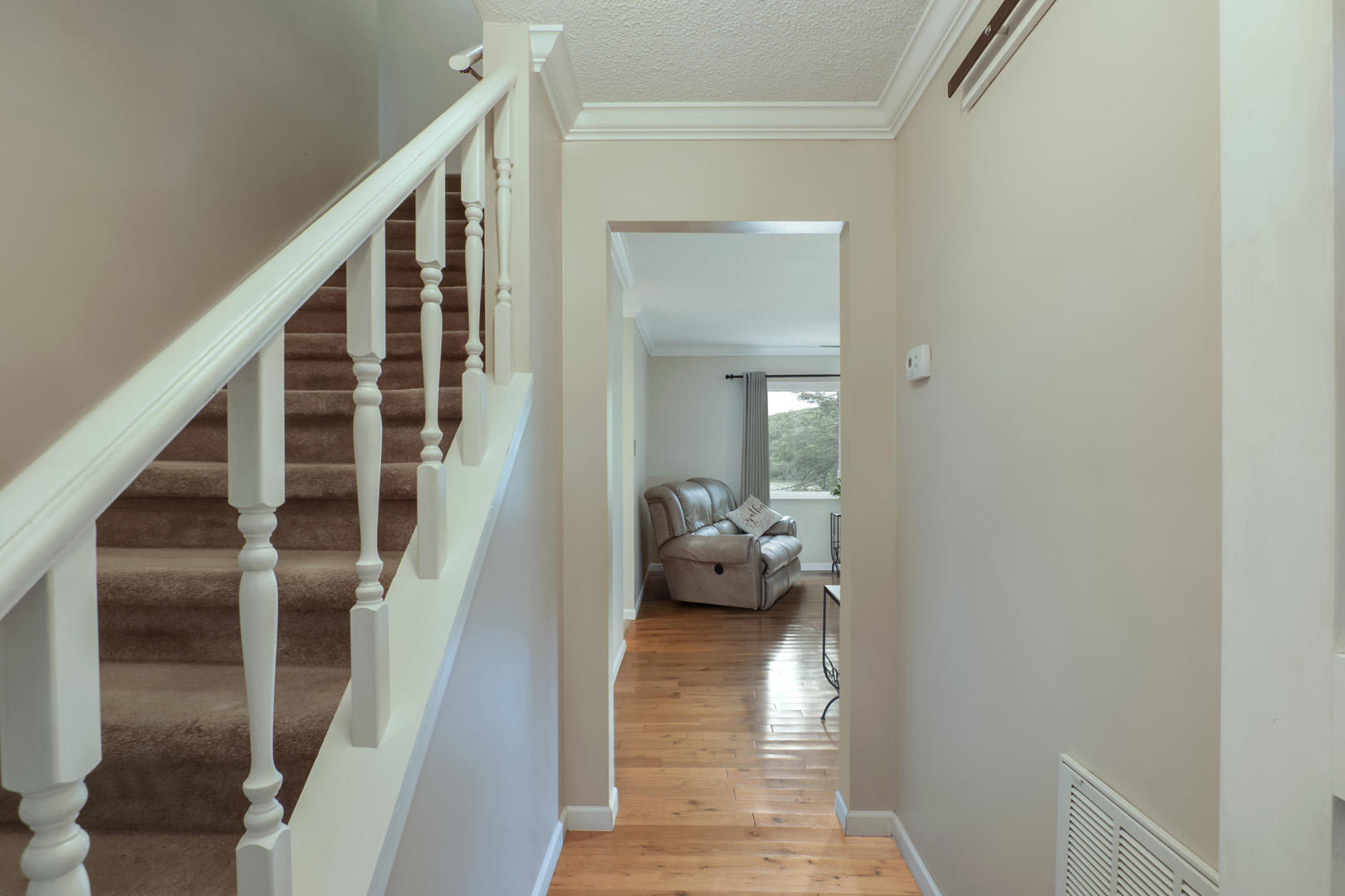 1286 Whites Creek Road Spring City, TN 37381 - Photo 5 of 40 05_WhitesCreekRoad_1286_EntryView