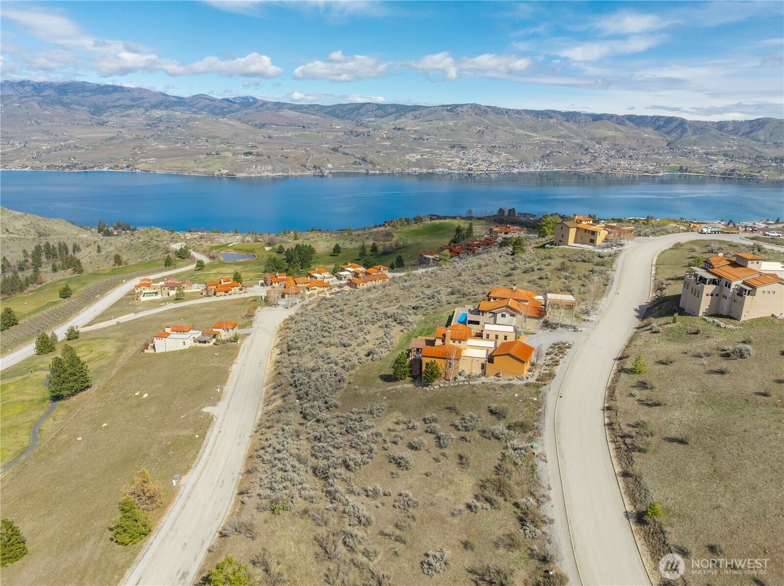 57 Sabio Way Chelan, WA 98816 - Photo 4 of 11