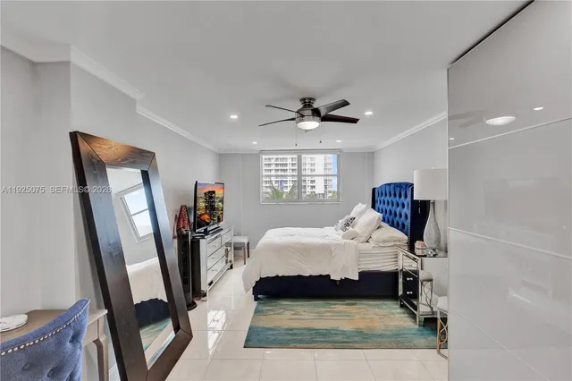 $5,400 | 9273 Collins Avenue, Unit 407, Surfside, FL 33154