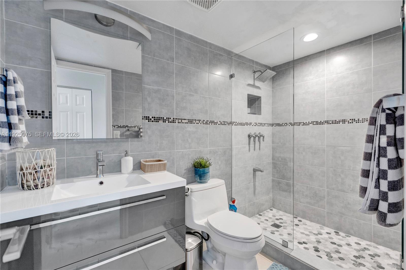 9273 Collins Avenue, Unit 407 Surfside, FL 33154 - Photo 27 of 43