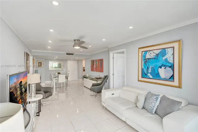 $5,400 | 9273 Collins Avenue, Unit 407, Surfside, FL 33154