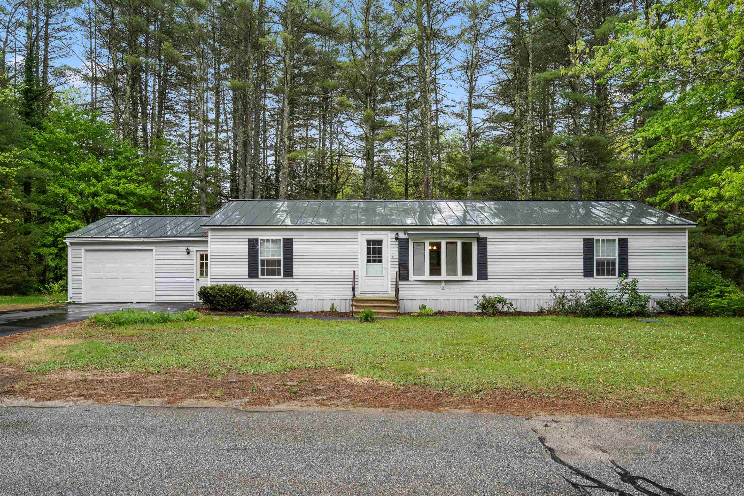 170 Deer Path Road Hopkinton, NH 03229 - Photo 3 of 3