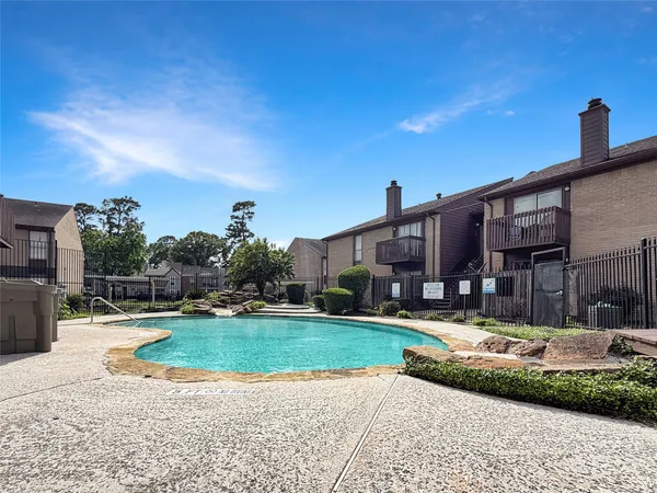 $62,000 | 12905 Woodforest Boulevard, Unit 601, Houston, TX 77015