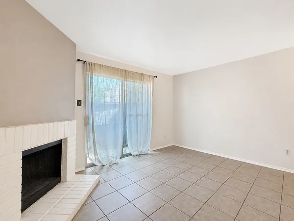 $62,000 | 12905 Woodforest Boulevard, Unit 601, Houston, TX 77015