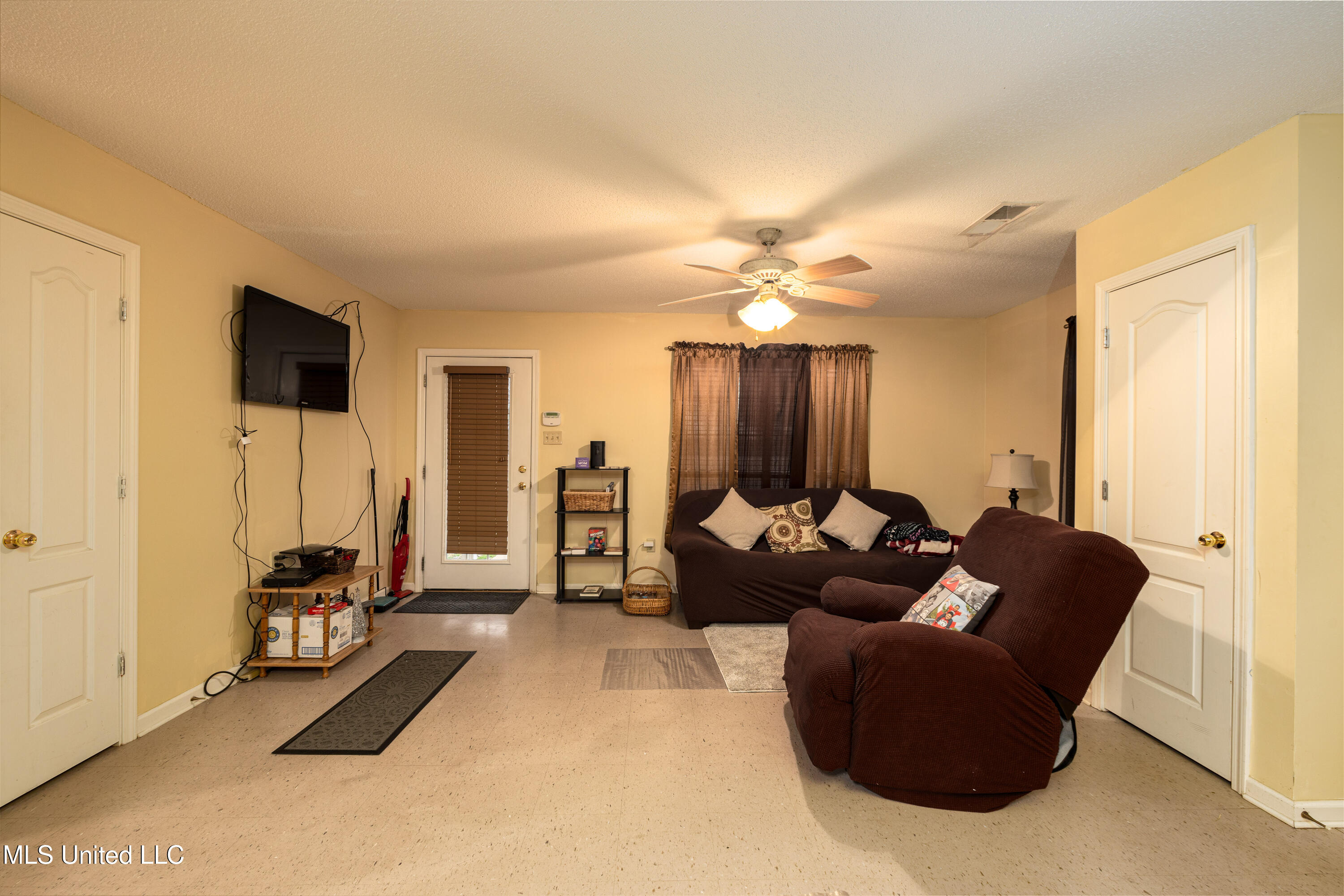 3305 North Robertson Road Nesbit, MS 38651 - Photo 11 of 36 robertson-5