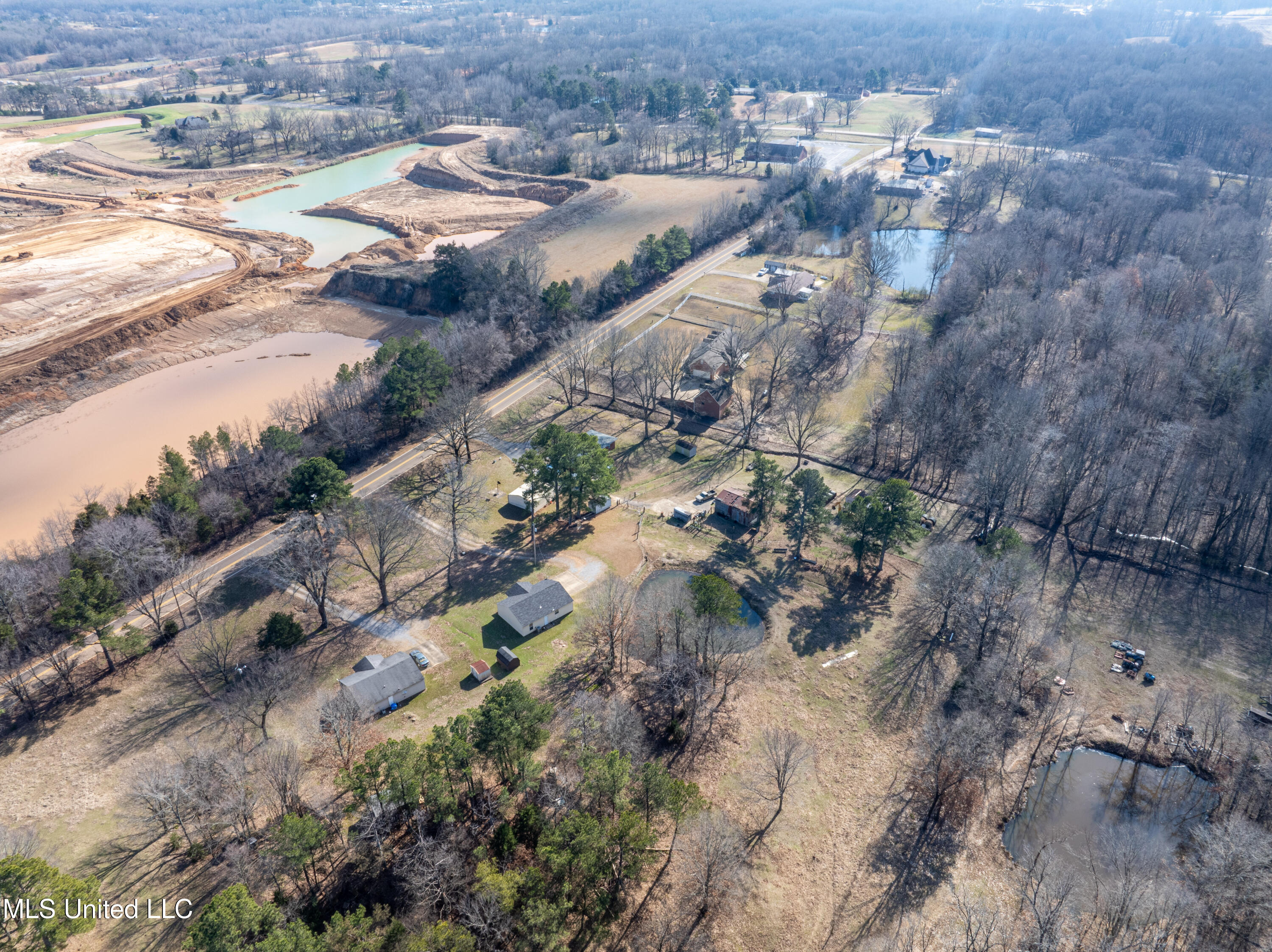 3305 North Robertson Road Nesbit, MS 38651 - Photo 27 of 36 robertson-26