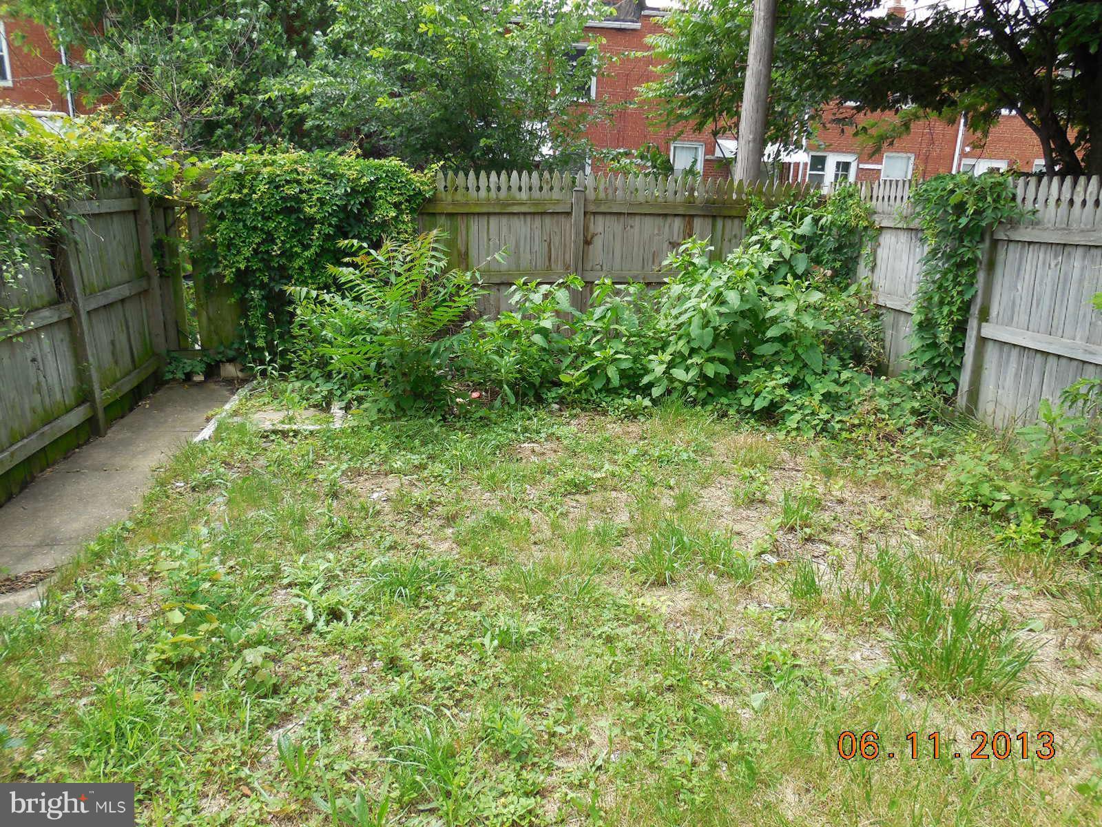3547 Juneway Baltimore, MD 21213 - Photo 23 of 28 Exterior Rear
