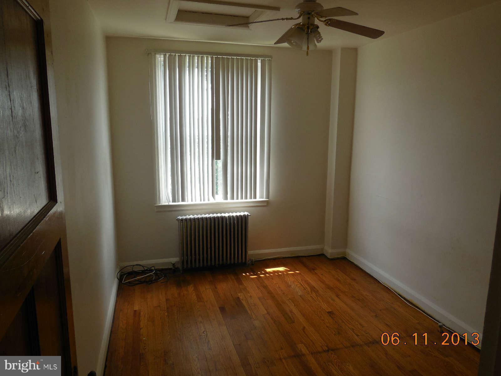 3547 Juneway Baltimore, MD 21213 - Photo 9 of 28 Bedroom