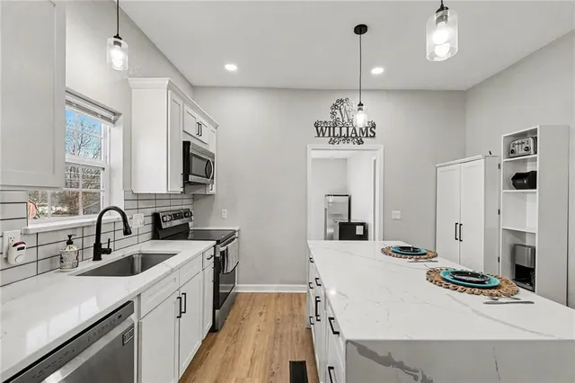 $180,000 | 1101 West Pacific Avenue, Osawatomie, KS 66064