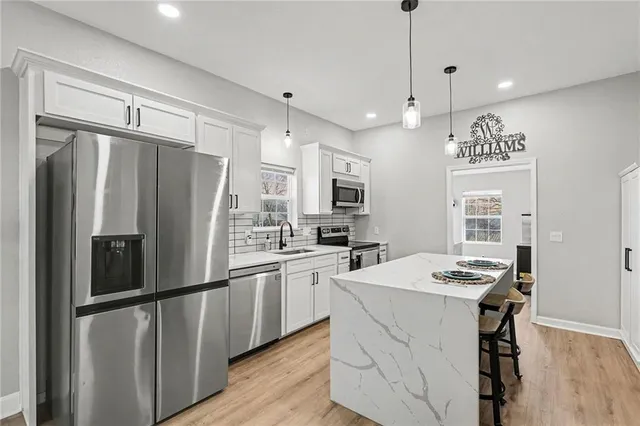 $177,500 | 1101 West Pacific Avenue, Osawatomie, KS 66064