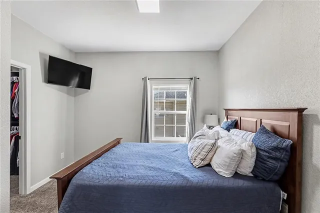 $180,000 | 1101 West Pacific Avenue, Osawatomie, KS 66064