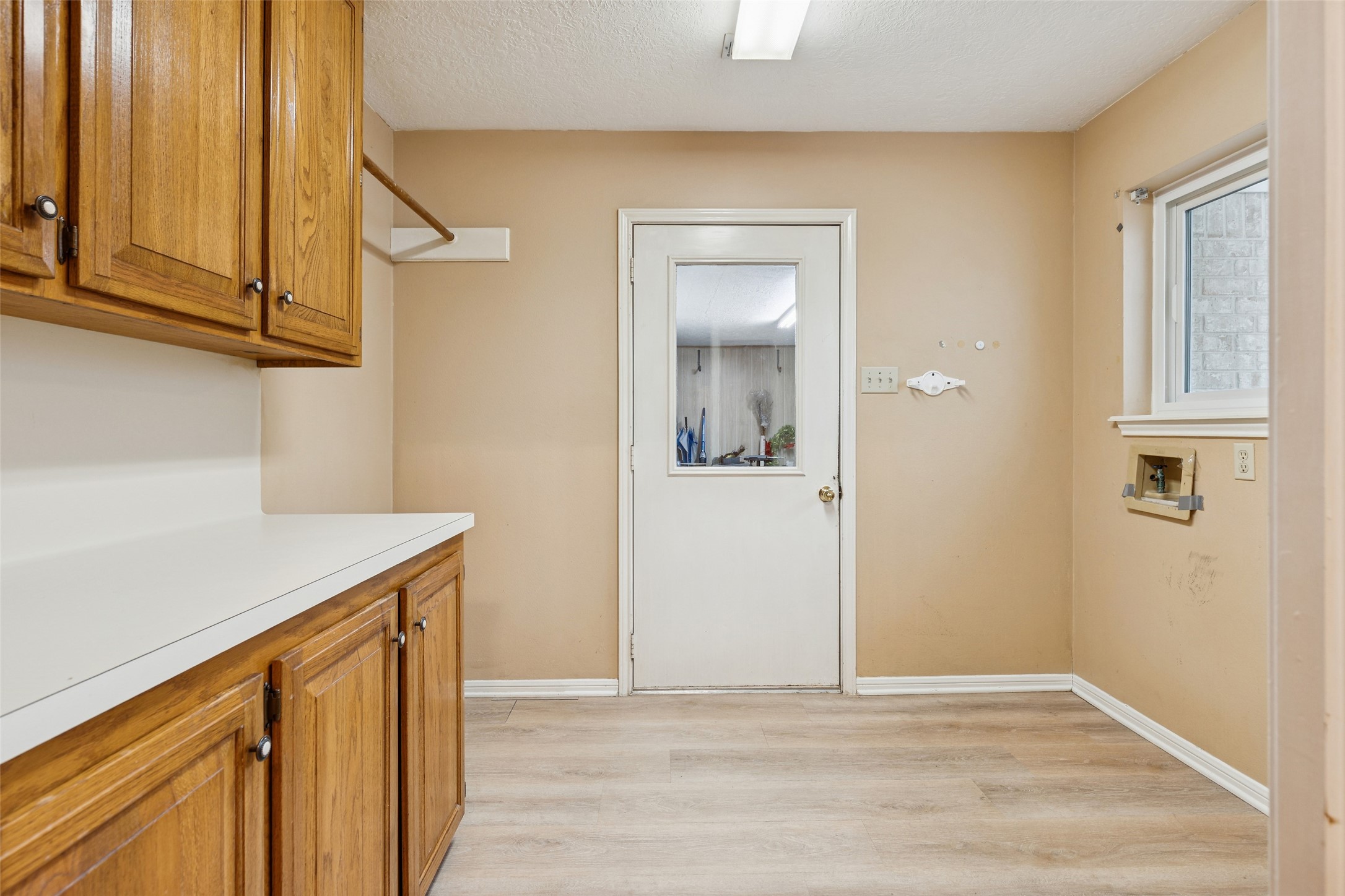 1616 Ave R Huntsville, TX 77340 - Photo 13 of 33