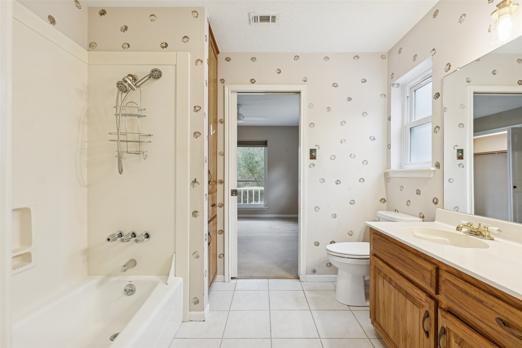 1616 Ave R Huntsville, TX 77340 - Photo 23 of 33