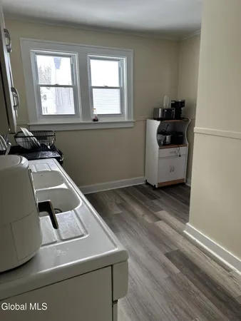 $148,500 | 6 Alexander Street, Gloversville, NY 12078