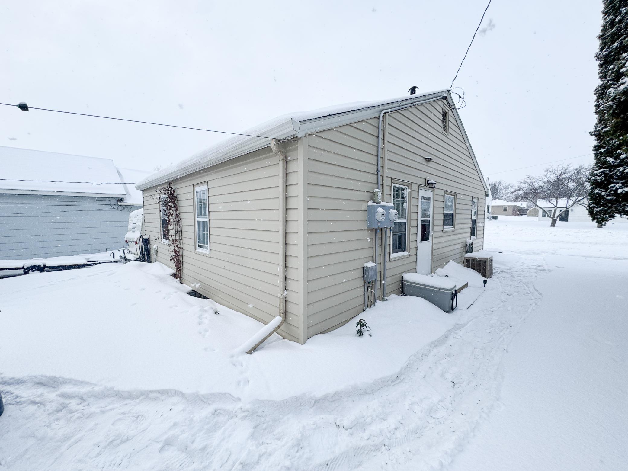 817 South Whitford Street Fergus Falls, MN 56537 - Photo 21 of 26