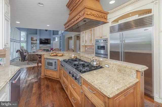 $1,210,000 | 7 Cameo Court, Cherry Hill, NJ 08003