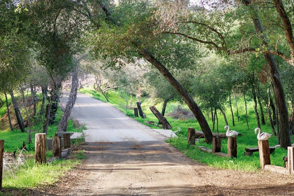 11782 Betsworth Road Valley Center, CA 92082 - Photo 29 of 74