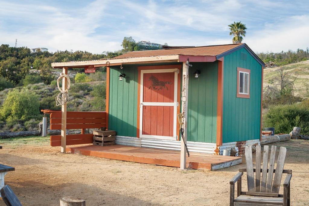 11782 Betsworth Road Valley Center, CA 92082 - Photo 53 of 74