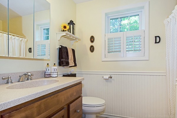 35 Bennetts Road Sturbridge, MA 01566 - Photo 12 of 30