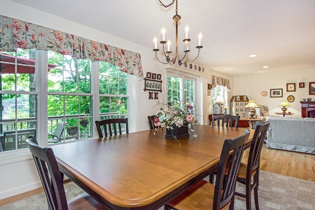 35 Bennetts Road Sturbridge, MA 01566 - Photo 5 of 30