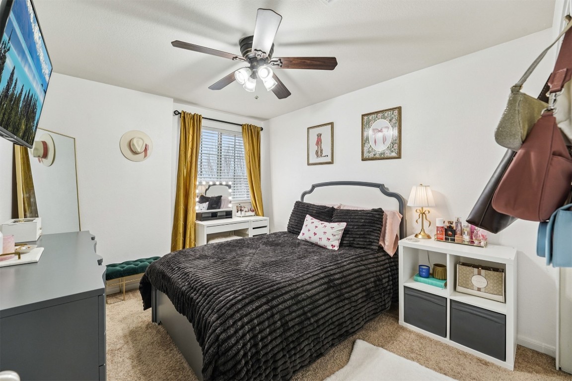 12211 Timber Arch Lane Manor, TX 78653 - Photo 17 of 25