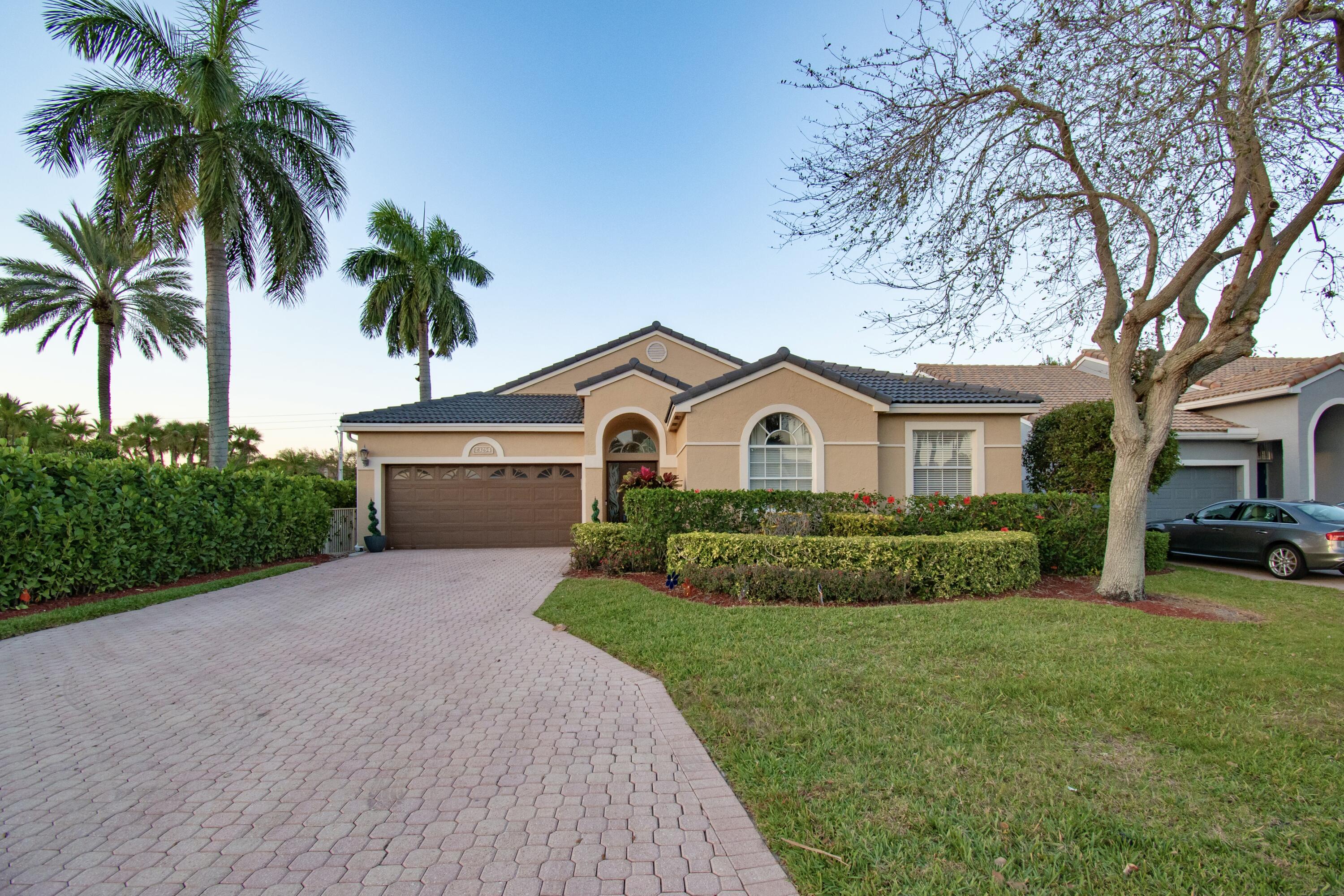 23254 Torre Circle Boca Raton, FL 33433 - Photo 31 of 37 133004ED-1F2F-4F74-9764-839DFC6AE2D2