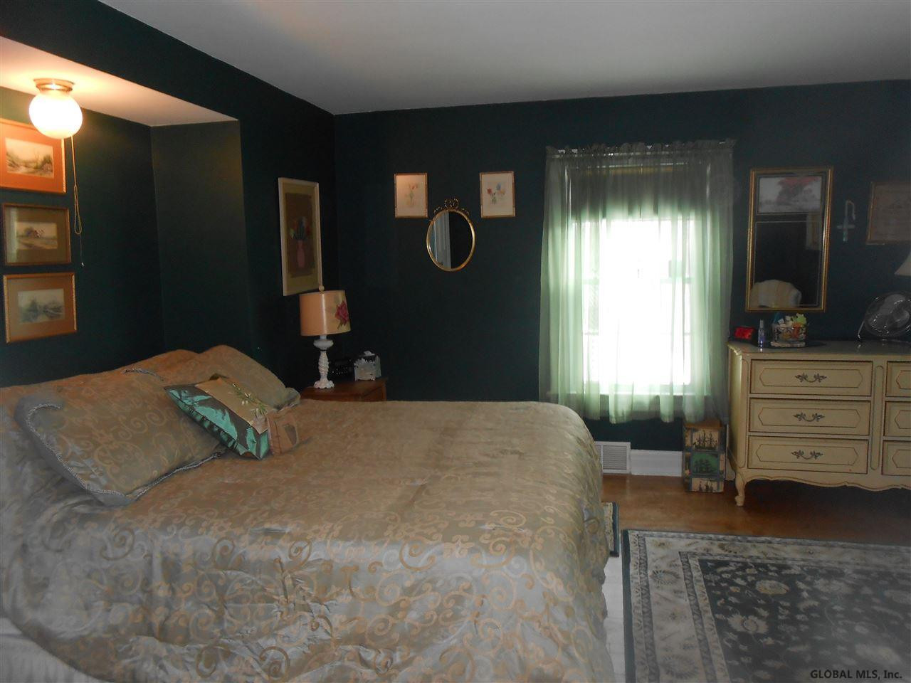2654 Troy Road Niskayuna, NY 12309 - Photo 17 of 26 Photo 17