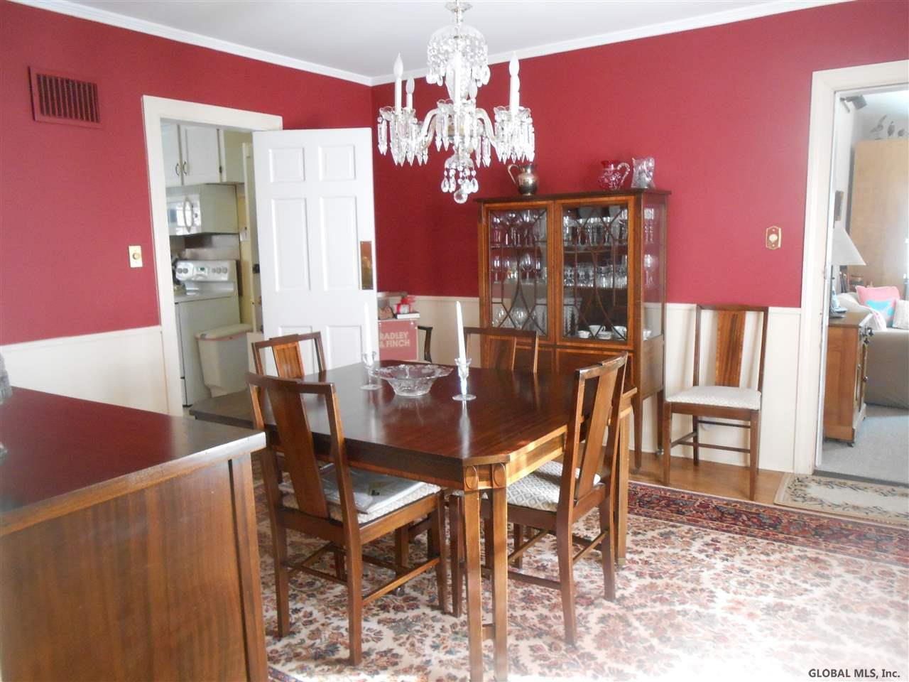 2654 Troy Road Niskayuna, NY 12309 - Photo 7 of 26 Photo 7