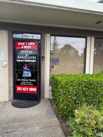 $1,300,000 | 690 East Tabor Avenue, Fairfield, CA 94533