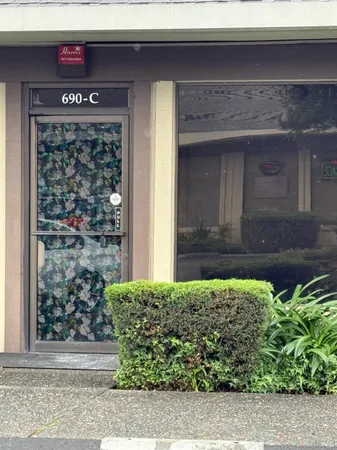 $1,300,000 | 690 East Tabor Avenue, Fairfield, CA 94533