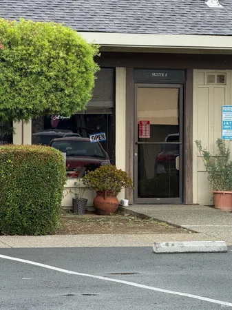 $1,300,000 | 690 East Tabor Avenue, Fairfield, CA 94533