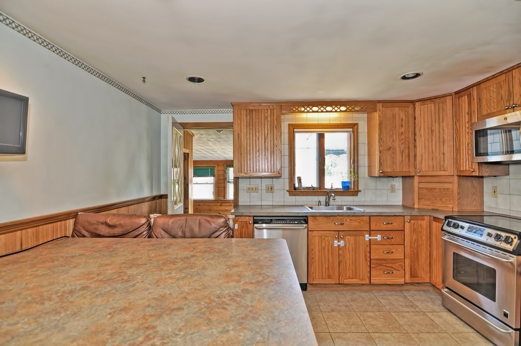 5 Hilda Road Lynn, MA 01904 - Photo 9 of 28 Gallery Image 9