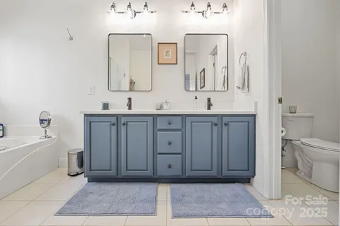 $650,000 | 19302 Ruffner Drive, Cornelius, NC 28031