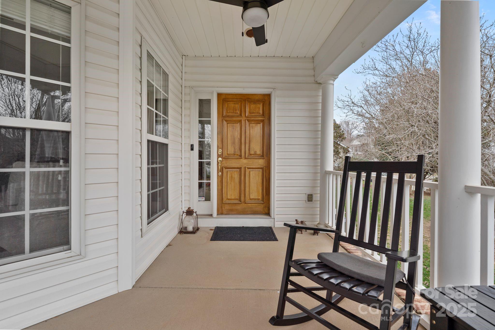 19302 Ruffner Drive Cornelius, NC 28031 - Photo 5 of 44 a view of an entryway with a window