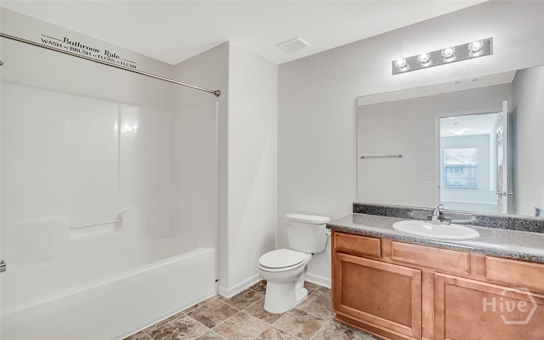 40 Burnt Oak Road Port Wentworth, GA 31407 - Photo 23 of 41 Bathroom 2