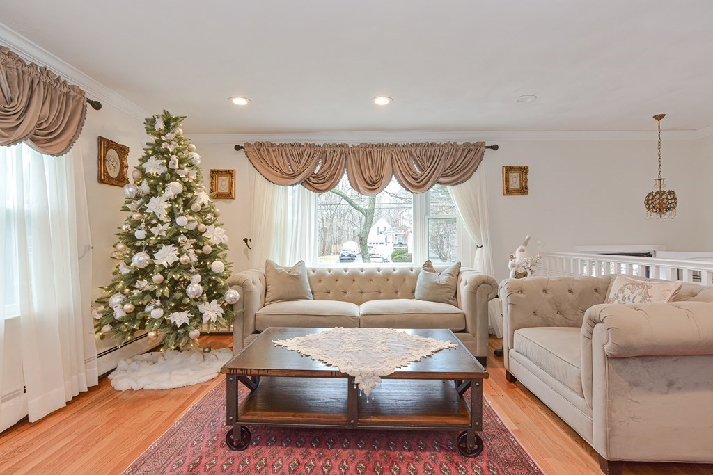 67 Deanville Road Attleboro, MA 02703 - Photo 7 of 28 Gallery Image 7