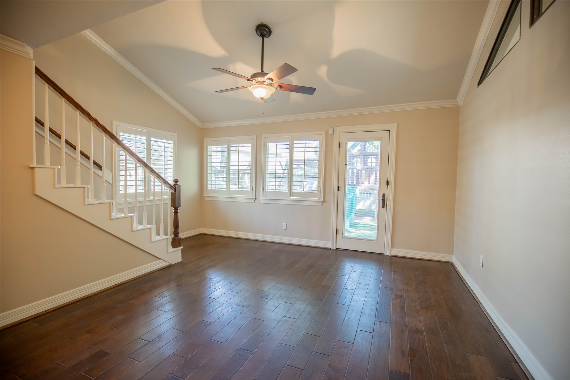 1627 Fall Valley Drive Houston, TX 77077 - Photo 17 of 50