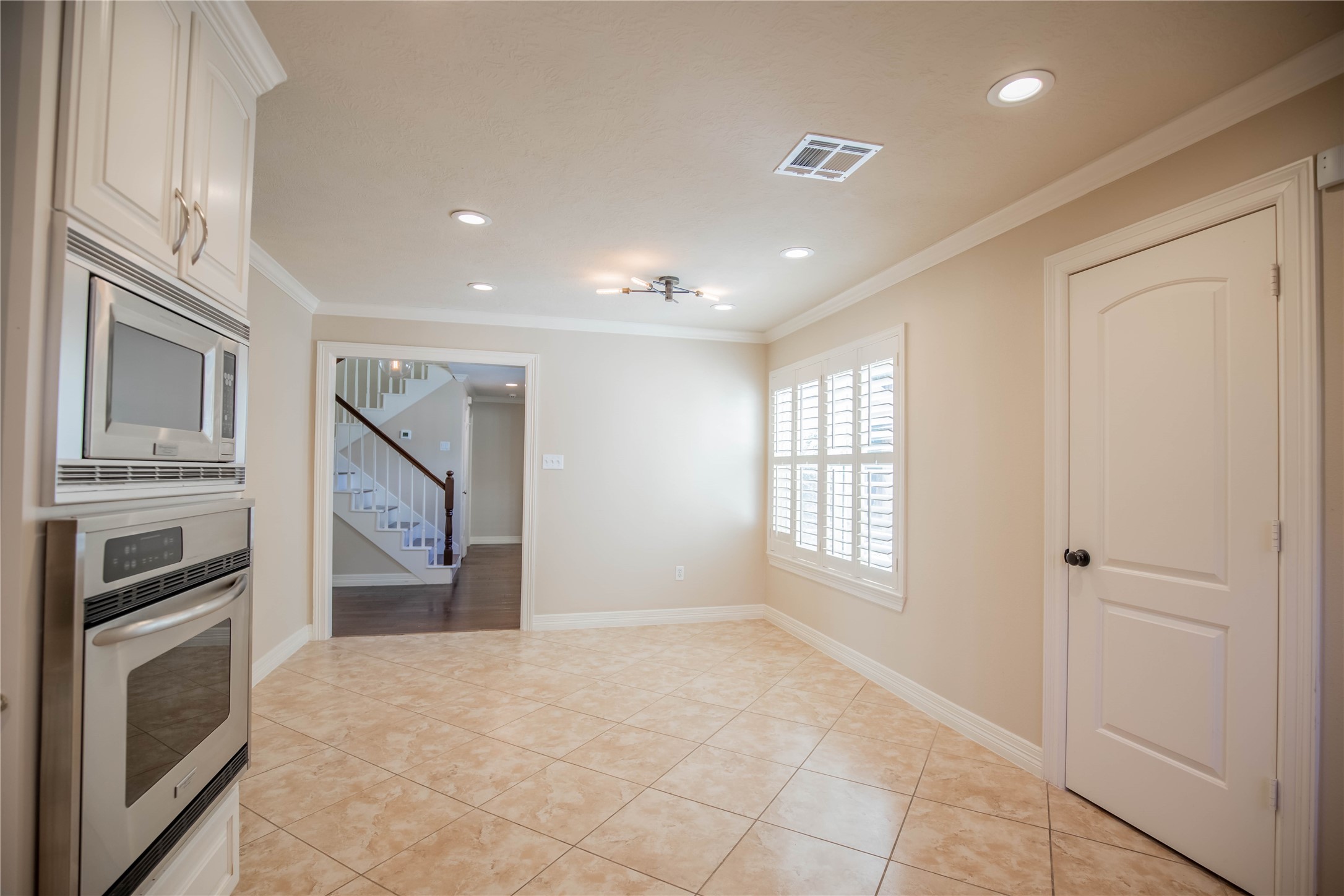 1627 Fall Valley Drive Houston, TX 77077 - Photo 41 of 50