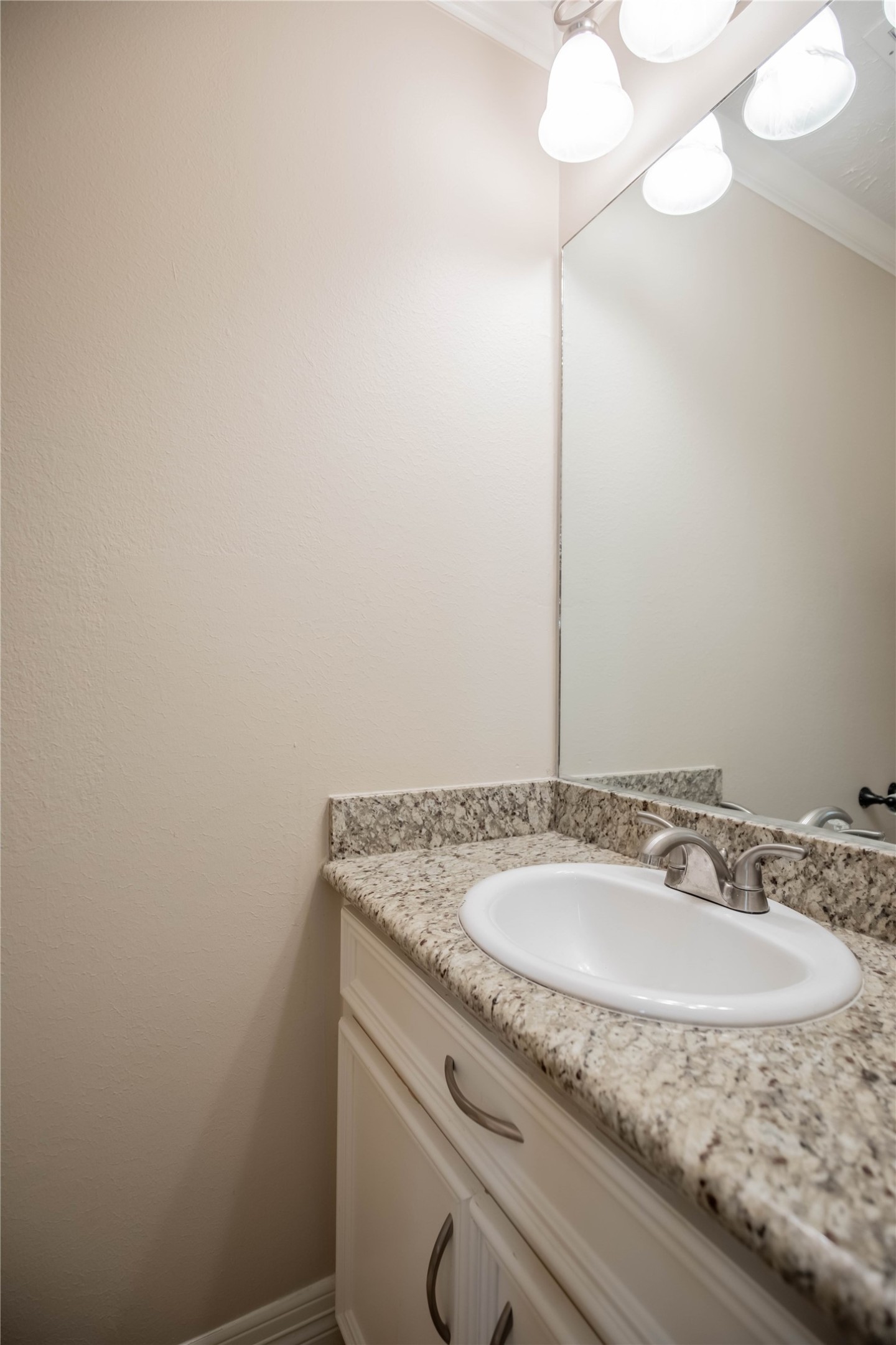 1627 Fall Valley Drive Houston, TX 77077 - Photo 44 of 50