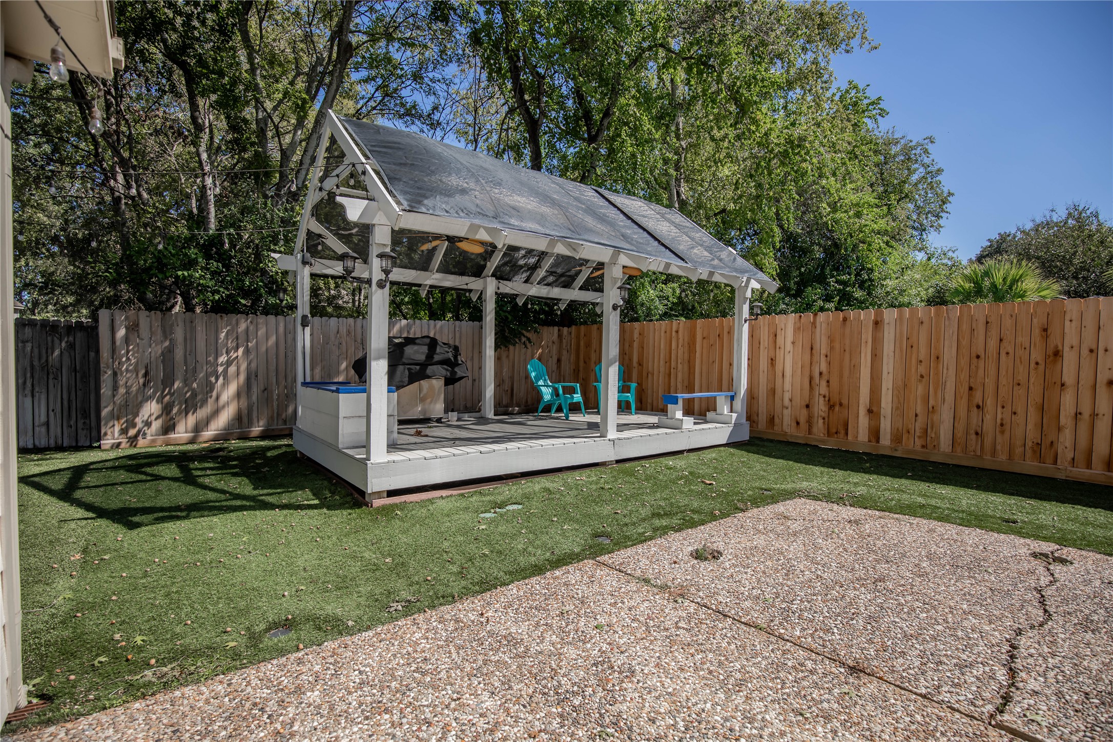 1627 Fall Valley Drive Houston, TX 77077 - Photo 47 of 50