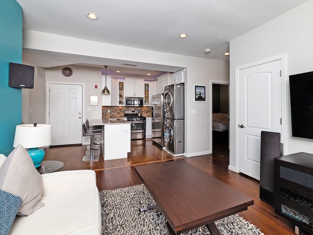 81 Broadway, Unit 11 Chelsea, MA 02150 - Photo 4 of 17