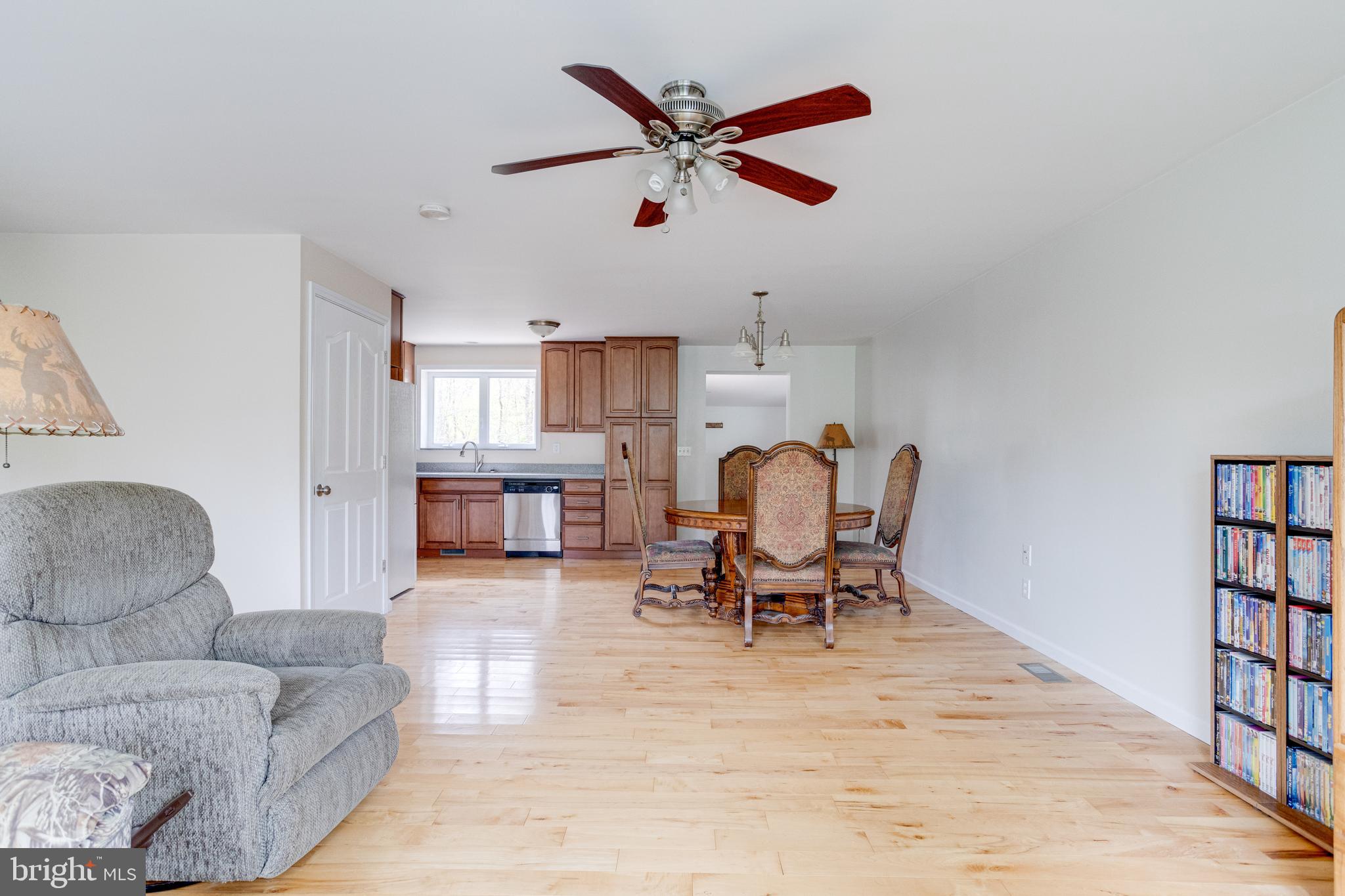 5658 Gunpowder Road White Marsh, MD 21162 - Photo 5 of 51