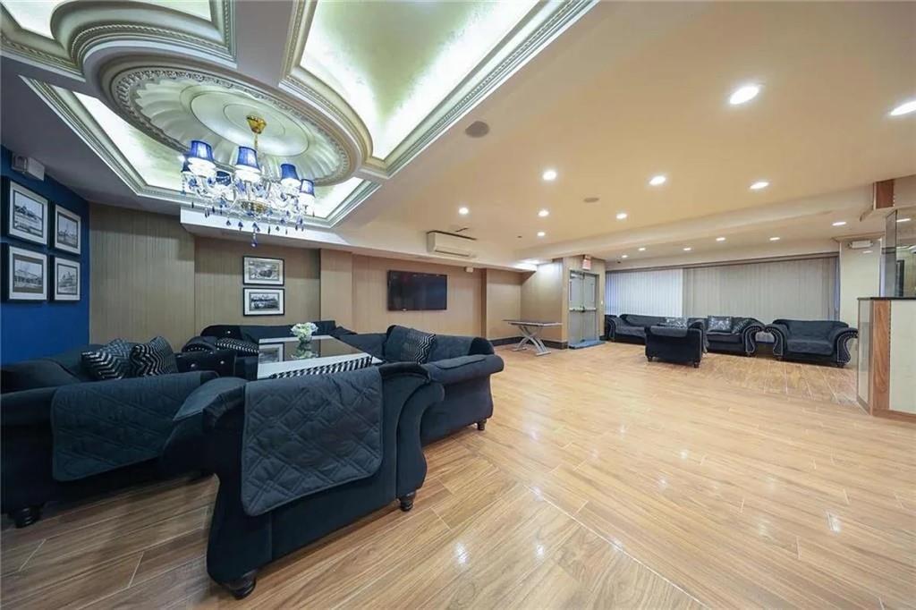 40 Brighton 1st Road, Unit 15M Brooklyn, NY 11235 - Photo 28 of 32