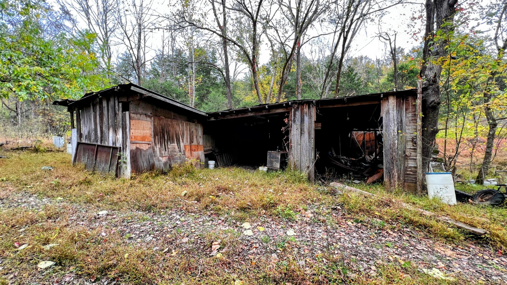 441 Pumpkin Hollow Road Liberty, TN 37095 - Photo 18 of 29 a view of a barn house in the middle of a yard