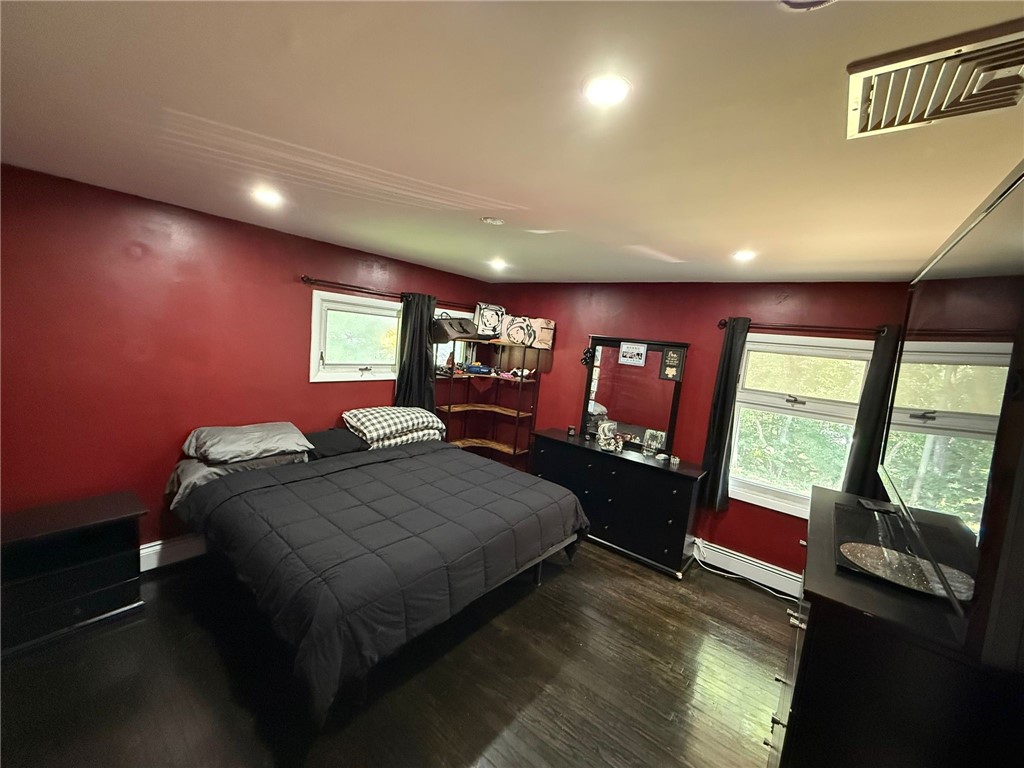 19 South Long Street Johnston, RI 02919 - Photo 7 of 16