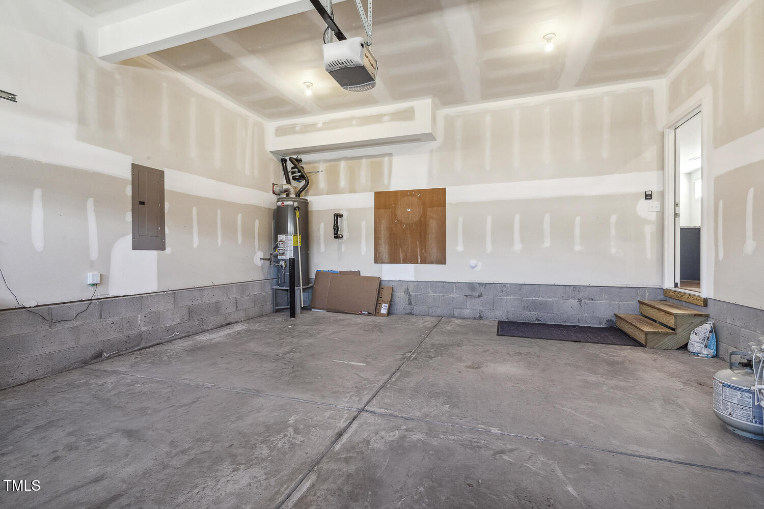 232 Big Barn Drive Wendell, NC 27591 - Photo 51 of 56 032