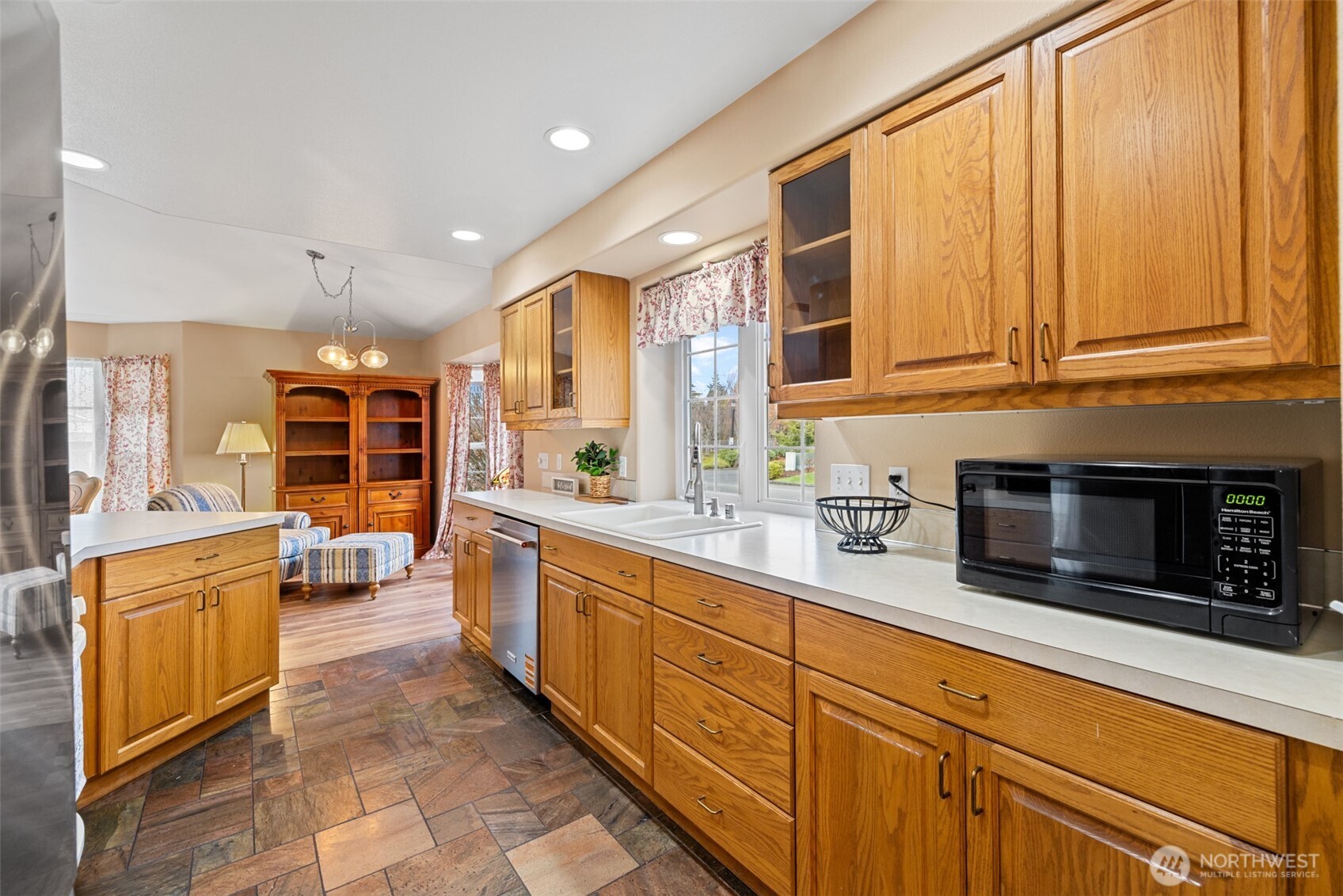 1023 North Littlejohn Way Sequim, WA 98382 - Photo 14 of 40