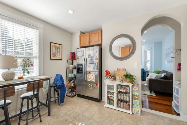 $599,000 | 76 Taft Avenue, Unit 1, Newton, MA 02465